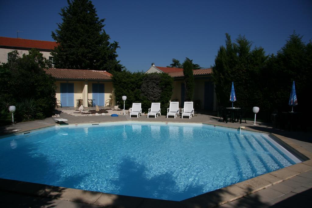Logis La Cremaillere Montélimar Exterior foto
